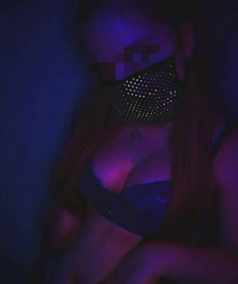 🌹
Я предлагаю полное расслабление и удовлетворение твоих фантазий.🔥
Мои возможности включают в себя классический и оральный секс, массаж и многое другое. 💋
У меня есть отличные отзывы, которые говорят о моей профессиональности и индивидуальном подходе к каждому клиенту. 💯
Я живу в Москве и готова принять тебя у себя в уютной обстановке или выехать к тебе. 🏠
Познакомься со мной и ты обязательно останешься доволен и захочешь встречаться снова и снова. 😉
😘 Фото - это реальные и свежие снимки. Жду твоего звонка, чтобы воплотить все твои самые сокровенные желания в реальность. 📞 Евгения