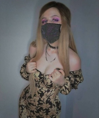 🌹
Я предлагаю полное расслабление и удовлетворение твоих фантазий.🔥
Мои возможности включают в себя классический и оральный секс, массаж и многое другое. 💋
У меня есть отличные отзывы, которые говорят о моей профессиональности и индивидуальном подходе к каждому клиенту. 💯
Я живу в Москве и готова принять тебя у себя в уютной обстановке или выехать к тебе. 🏠
Познакомься со мной и ты обязательно останешься доволен и захочешь встречаться снова и снова. 😉
😘 Фото - это реальные и свежие снимки. Жду твоего звонка, чтобы воплотить все твои самые сокровенные желания в реальность. 📞 Евгения